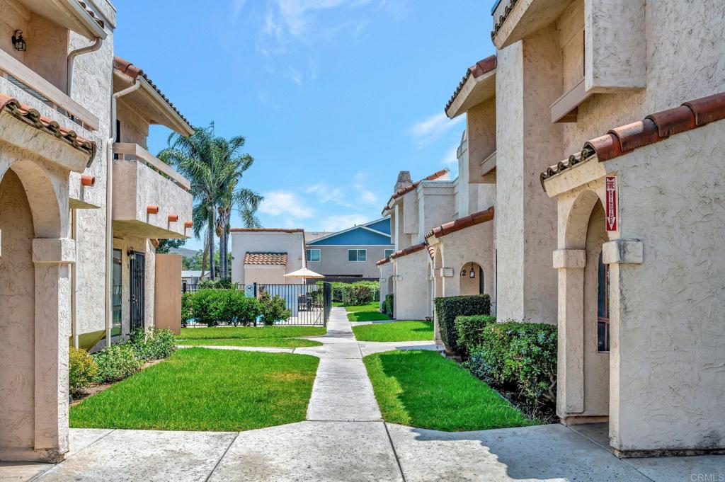 Recently remodeled throughout! Gated townhome featuring 2 bedrooms, 1.5 bathrooms with no one above or below you! 1/2 bath is conveniently located downstairs for your guests and full bath is upstairs. This unit includes washer & dryer located downstairs in a full-size laundry closet. Close to local restaurants, bakeries, shopping, and the famous Lakeside Rodeo. Gated entrances offer a sense of security to residents and visitors. Easy and quick access to freeways and main roads. Wonderful schools, parks, and lakes nearby. Amenities include a pool, jacuzzi, basketball court, and dog run.