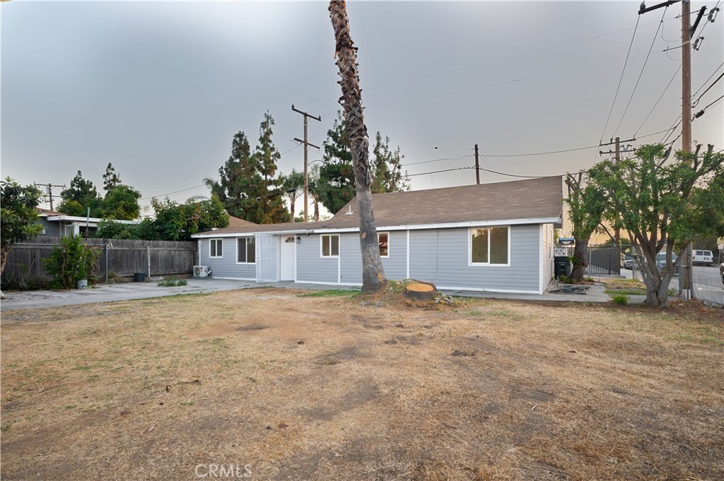 2559 Walnut Grove Avenue