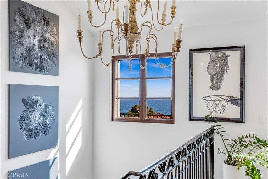 31512 Bluff, Laguna Beach CA 92651 - Photo 35