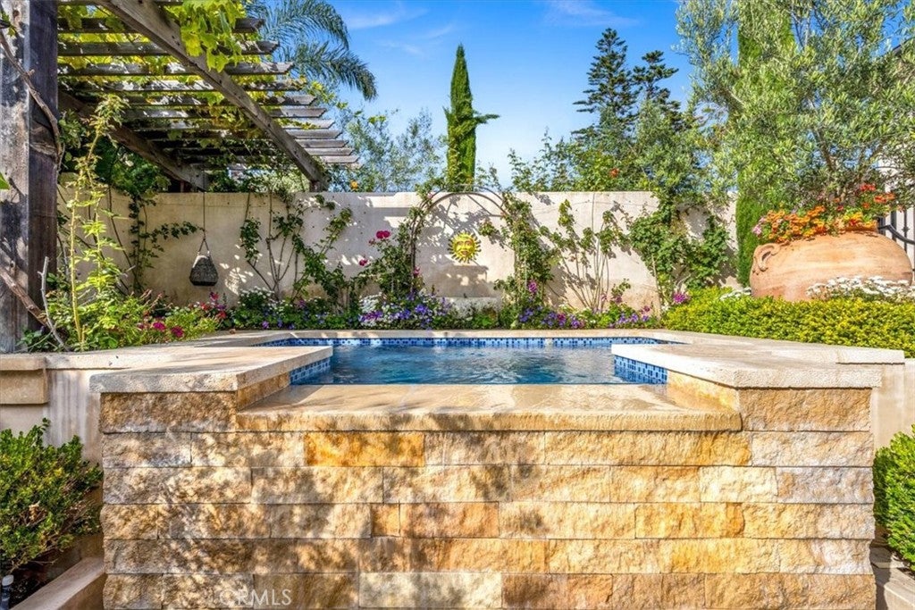 31512 Bluff, Laguna Beach CA 92651 - Photo 52