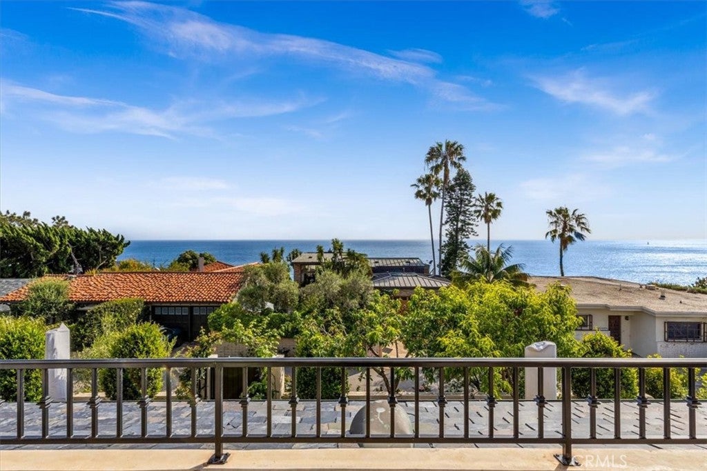 31512 Bluff, Laguna Beach CA 92651 - Photo 40