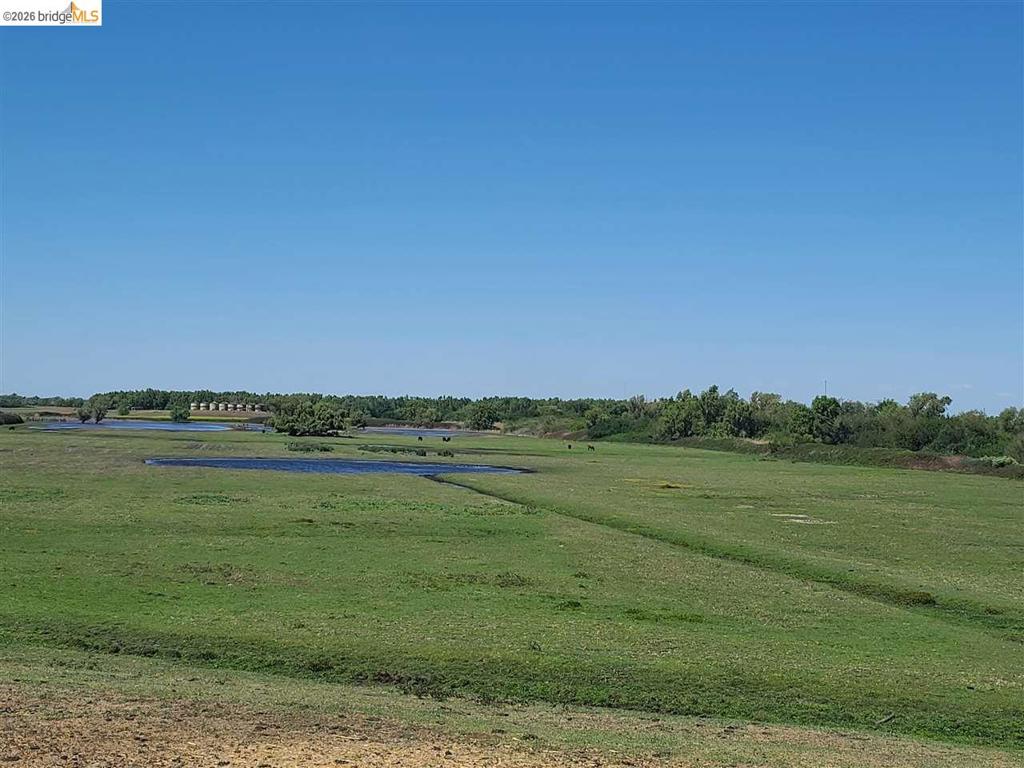 0 Bradford Island