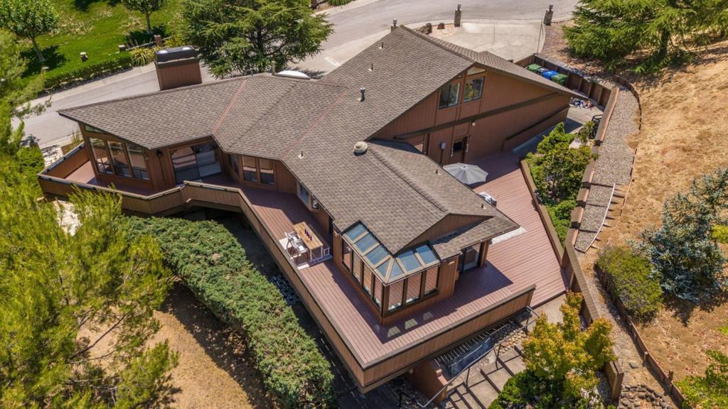 12391 Farr Ranch Court