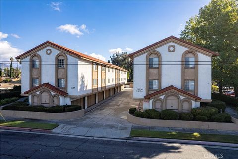 Photo of 810 S Citrus #13, Azusa, CA 91702 (MLS # CV26144019)