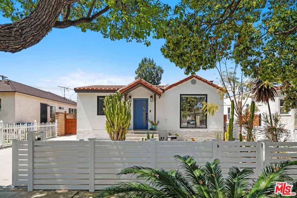 Properties 2 3635 Wesley Street
