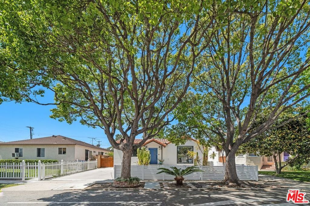 Properties 1 3635 Wesley Street