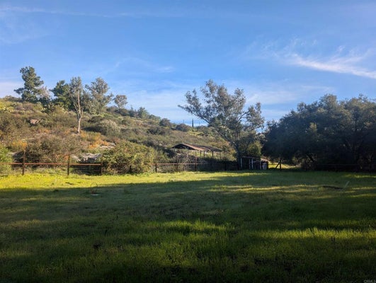 18868 PARADISE MOUNTAIN RD, VALLEY CENTER, CA 92082 - Image 40f1fc3f6cba9a5252fe0d6fa9f73e4a/2005323766