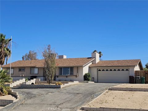 Photo of 73833 White Sands DR, 29 Palms, CA 92277 (MLS # IG26115598)