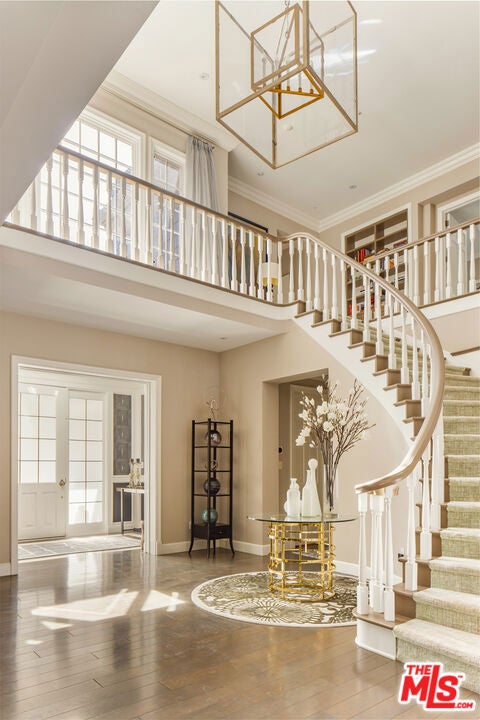 Photo of 720 N Crescent Drive, Beverly Hills, CA 90210 (MLS # 26985459)