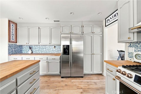Tiny photo for 14667 Loyola Street, Moorpark, CA 93021 (MLS # BB26186207)