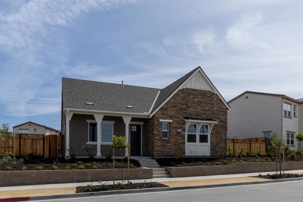 3052 El Capitan Drive