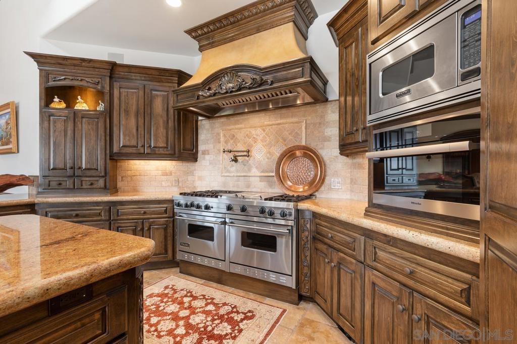 Rancho Santa Fe - Residential