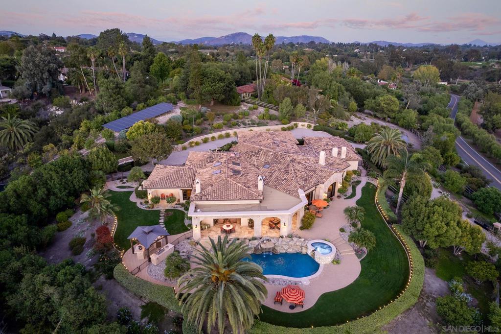 Rancho Santa Fe - Residential