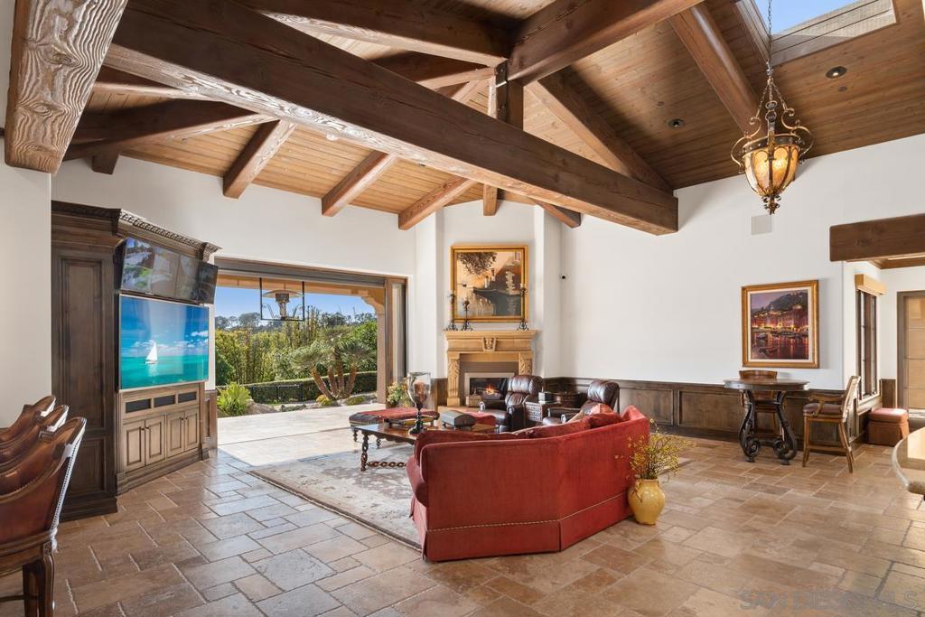 Rancho Santa Fe - Residential