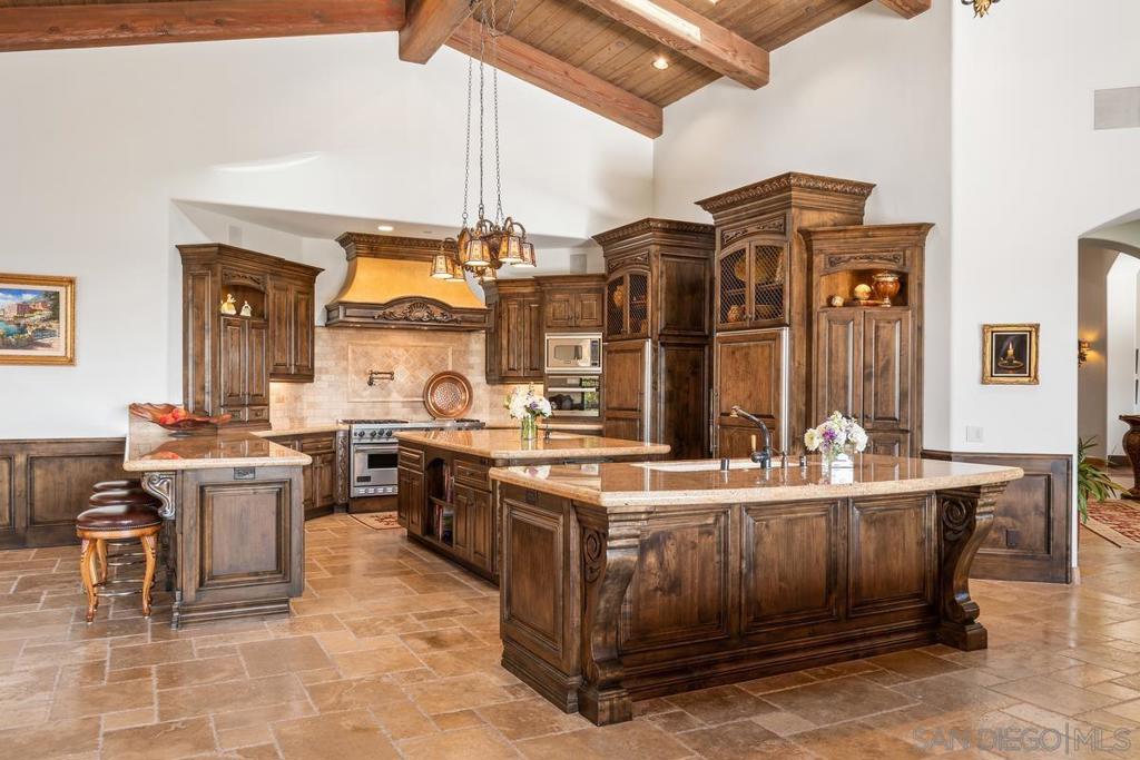 Rancho Santa Fe - Residential