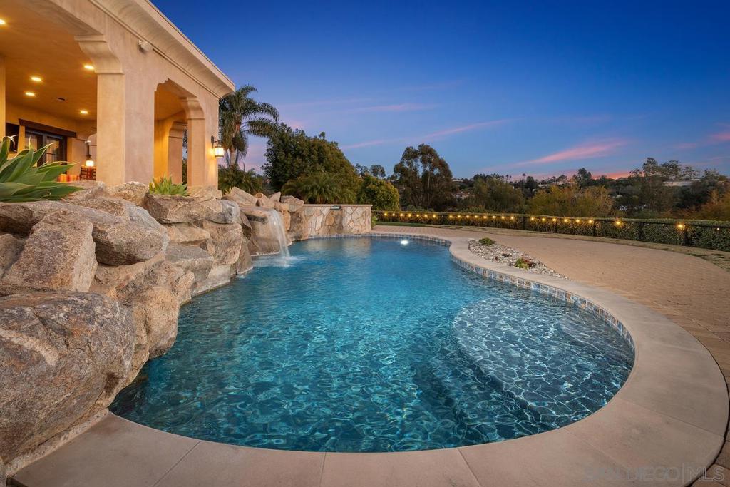 Rancho Santa Fe - Residential