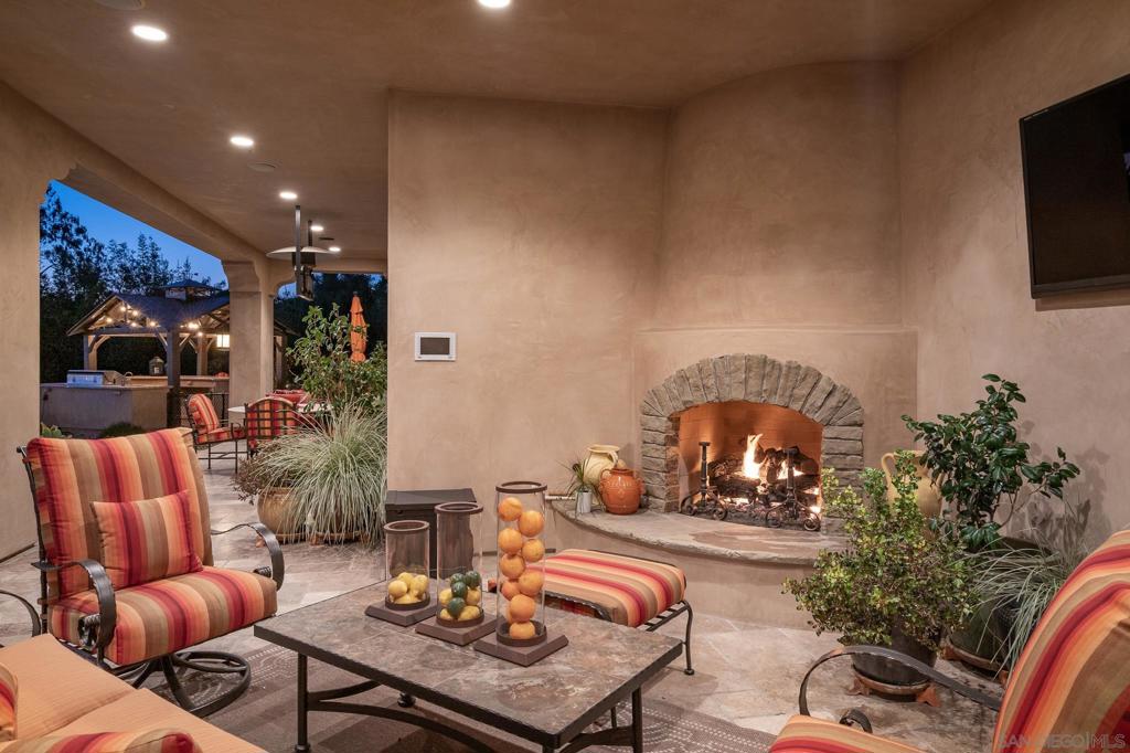 Rancho Santa Fe - Residential