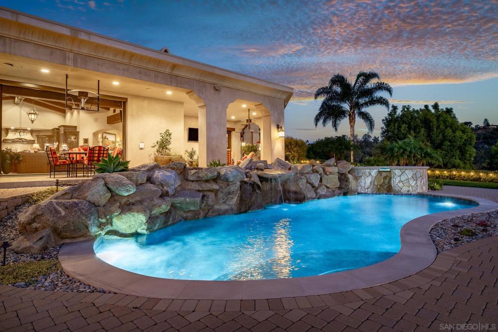 Rancho Santa Fe - Residential