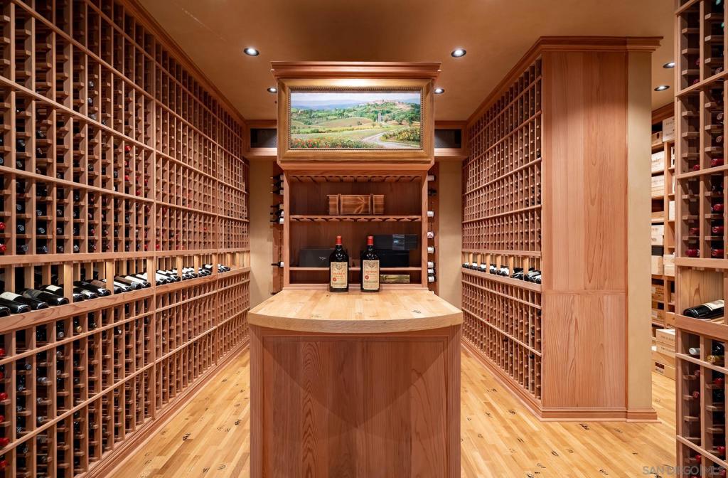 Rancho Santa Fe - Residential