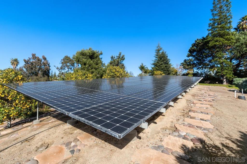 Rancho Santa Fe - Residential