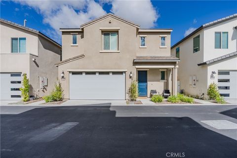 Photo of 3552 Ivy Way, Rancho Mission Viejo, CA 92694 (MLS # OC26004604)