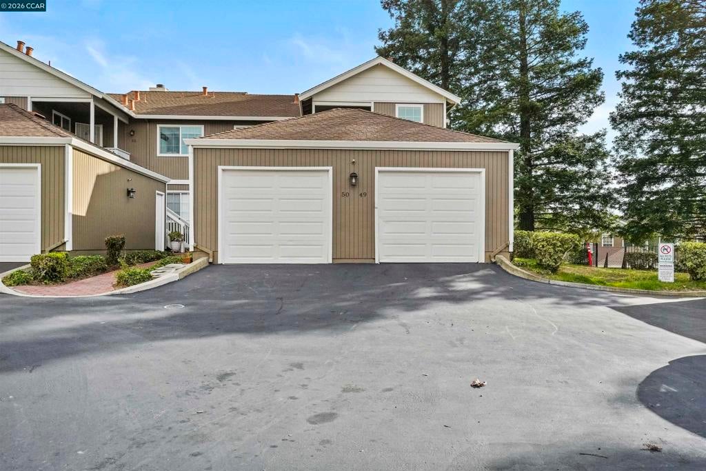 565 Lori Dr 50