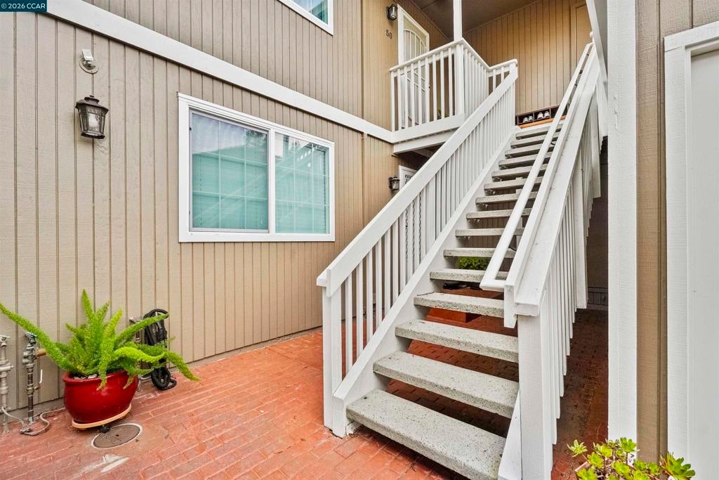 565 Lori Dr 50