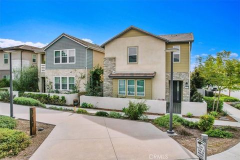 252 Chorus Irvine CA 92618