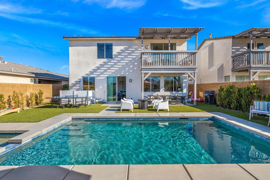 Anastacia - Residential