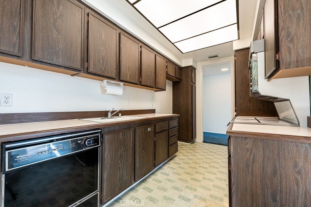 Photo of 14530 Benefit Street #205, Sherman Oaks, CA 91403 (MLS # SR25207590)