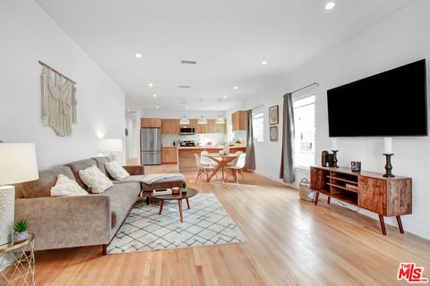 Photo of 434 N Ogden Drive #434 1/2, Los Angeles, CA 90036 (MLS # 26652665)