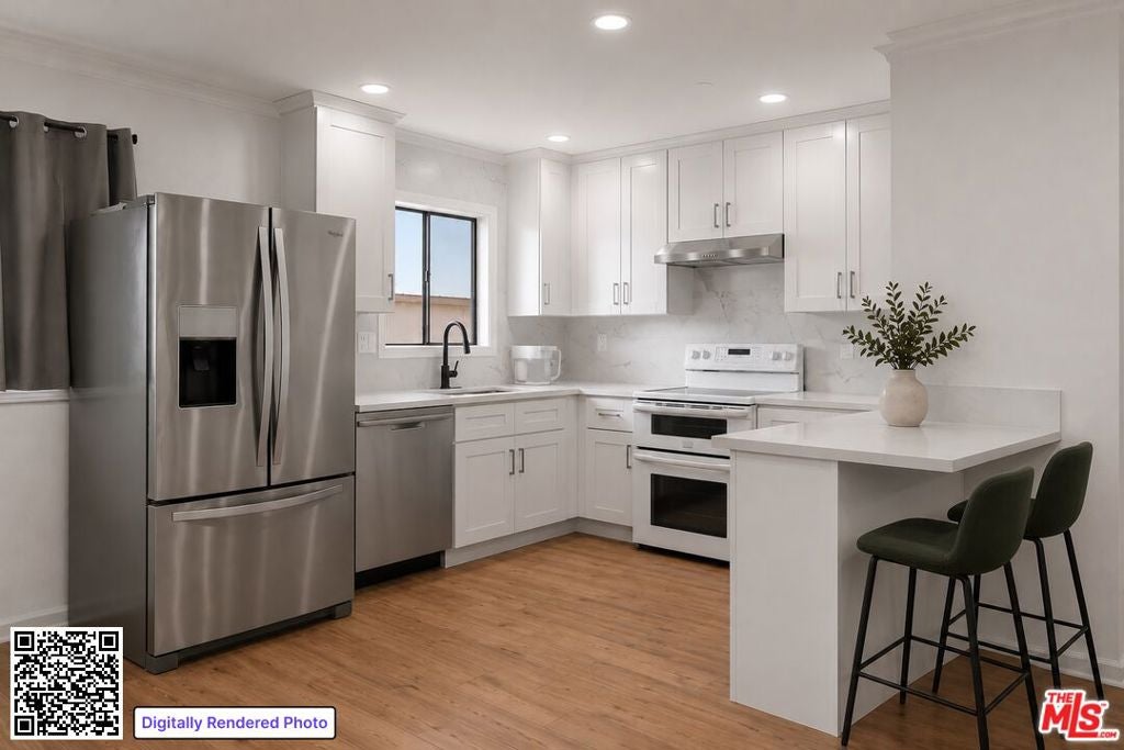 8355 Willis Avenue 30