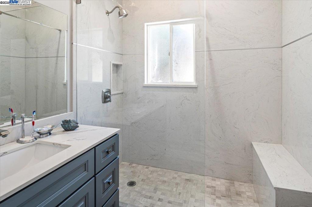 IRVINGTON AREA - Residential