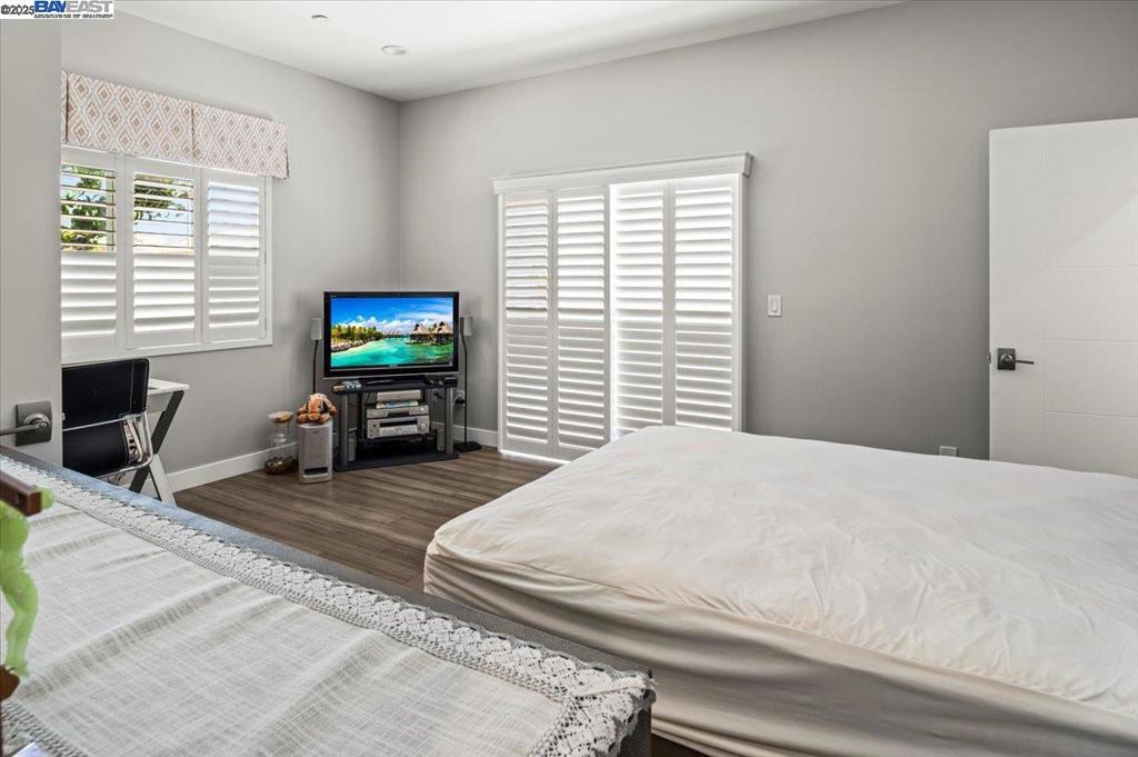 IRVINGTON AREA - Residential