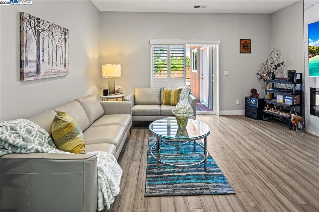 IRVINGTON AREA - Residential