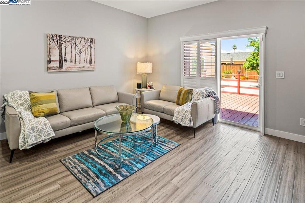 IRVINGTON AREA - Residential
