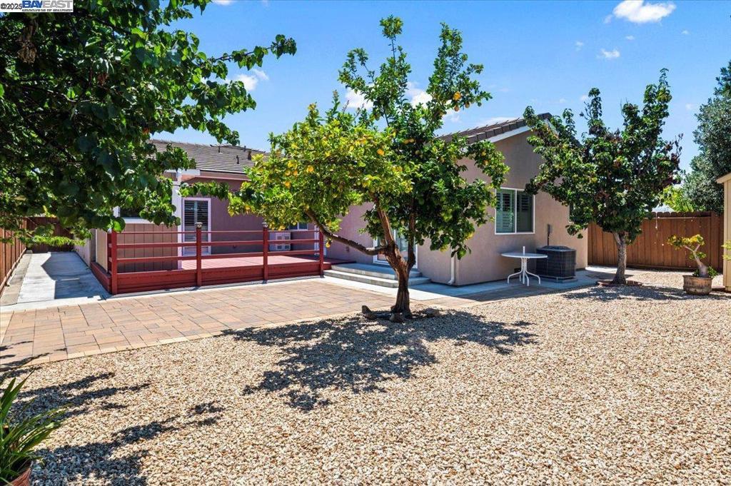 IRVINGTON AREA - Residential