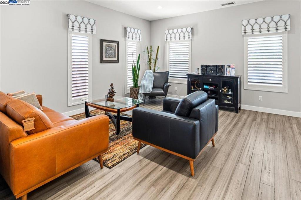 IRVINGTON AREA - Residential