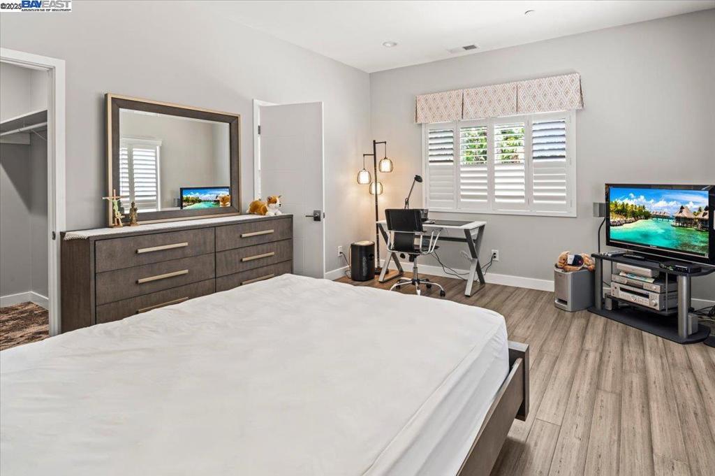IRVINGTON AREA - Residential