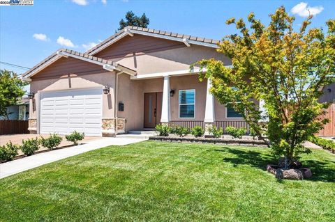 Photo of 4309 BORA BORA AVE Ave, Fremont, CA 94538 (MLS # 41096006)