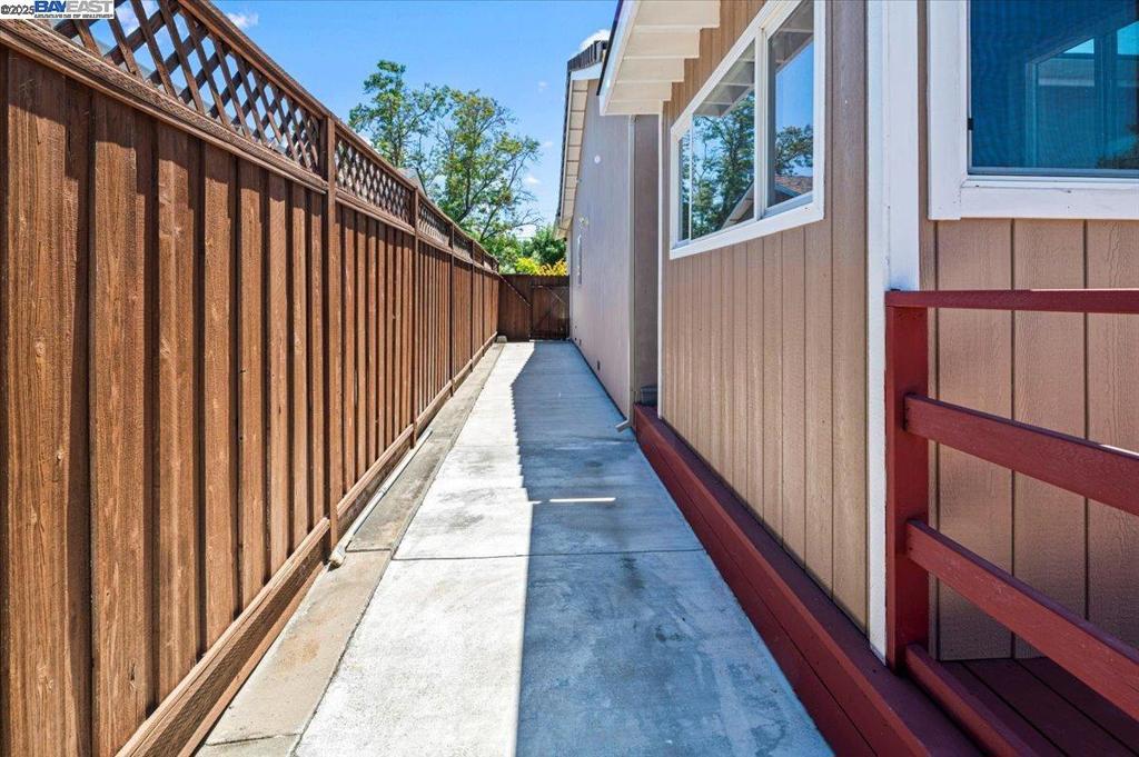 IRVINGTON AREA - Residential