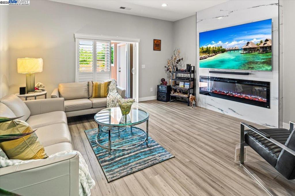 IRVINGTON AREA - Residential