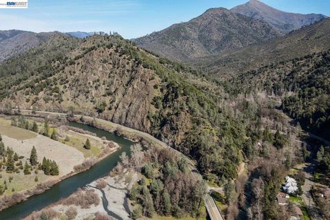 Photo of 71 71 Gilzean Rd Rd, Junction City, CA 96048 (MLS # 41126534)