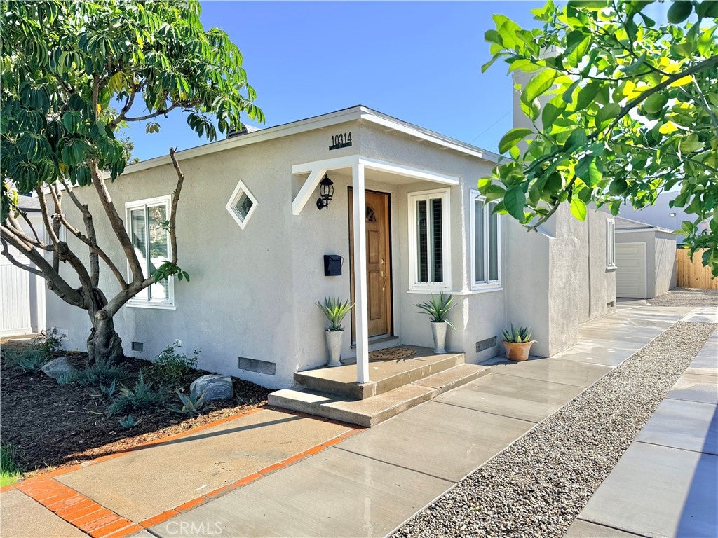 10314 Stagg Street