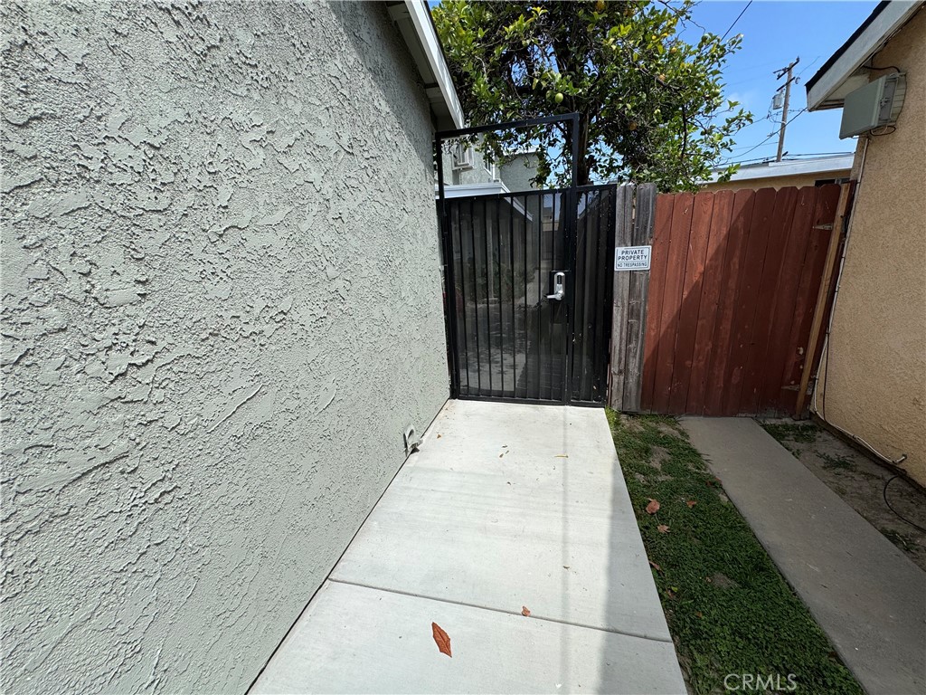 4301 Farquhar Avenue