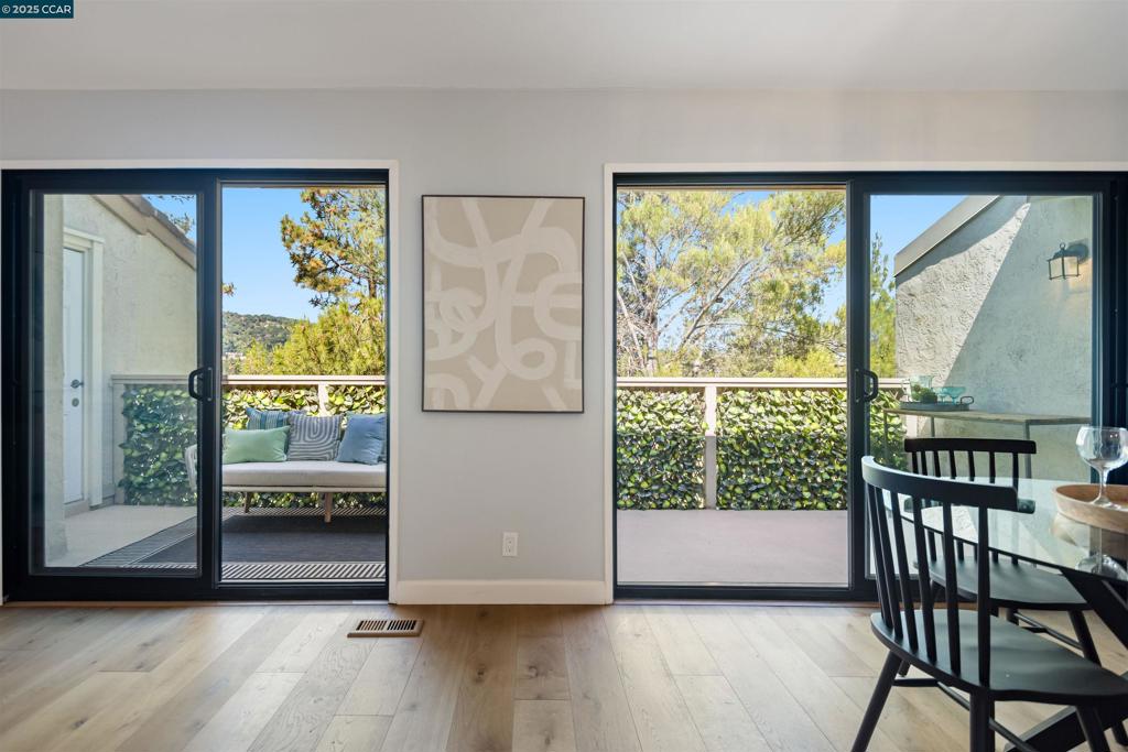 LOMAS MORAGA - Residential
