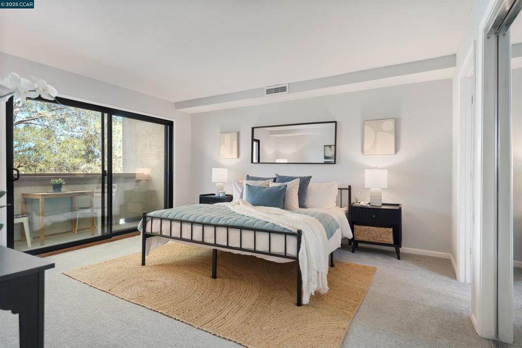 LOMAS MORAGA - Residential