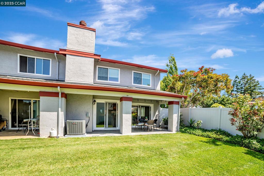 TWIN CREEKS AREA - Residential
