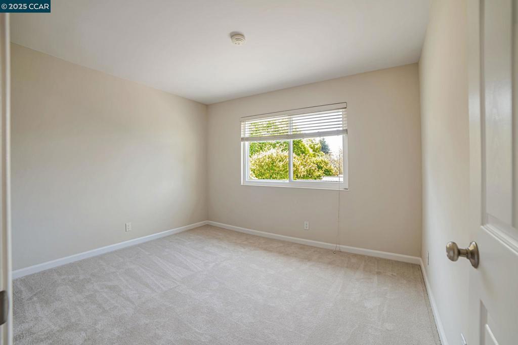 TWIN CREEKS AREA - Residential