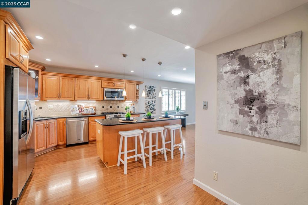 TWIN CREEKS AREA - Residential